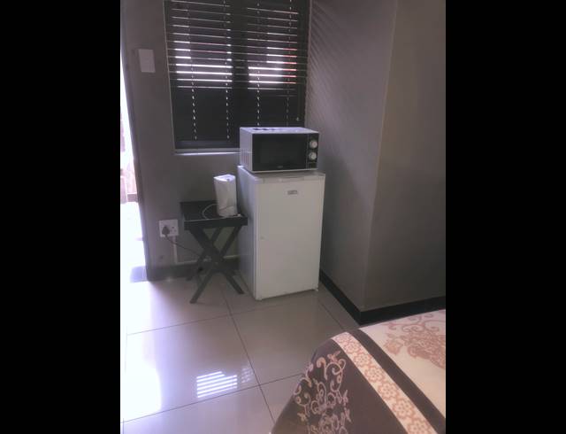 400M² LODGE FOR SALE IN PARK HILL